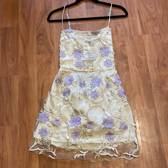 Lucy in the Sky Dresses Lucy In The Sky Amari Gold Floral Mesh